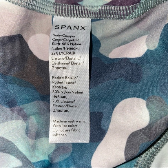 NEW Spanx 7/8 Booty Boost Collection 7/8 Painted Camo Multicolored Leggings NWT - Picture 8 of 13
